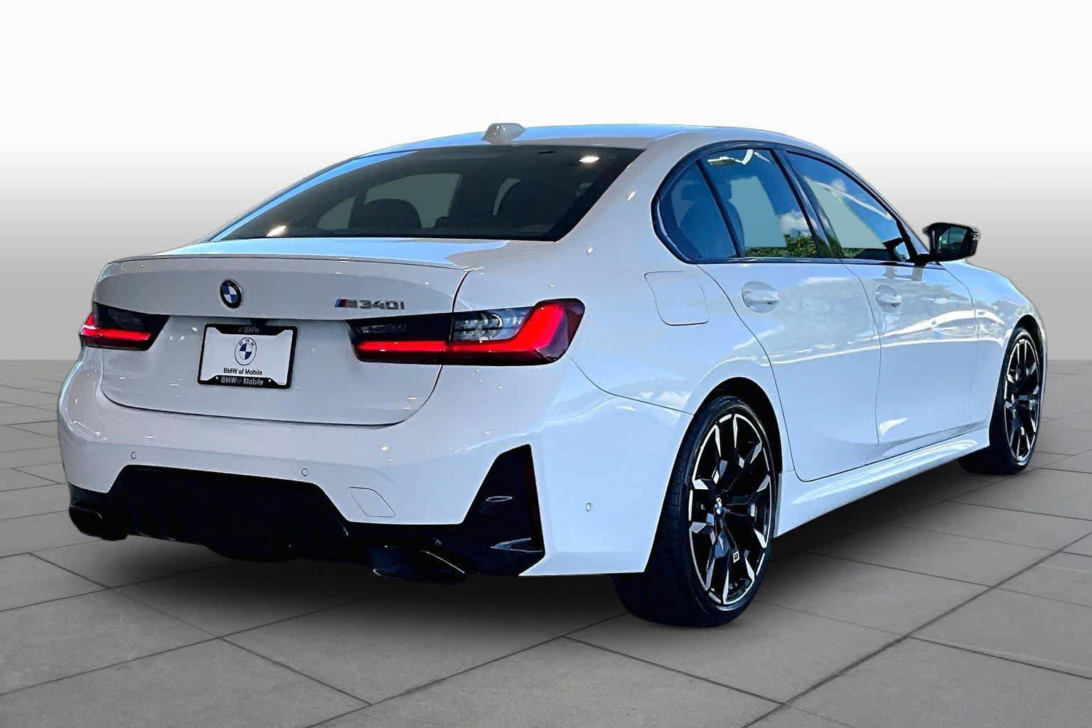 Used 2026 BMW M340i RWD image 12