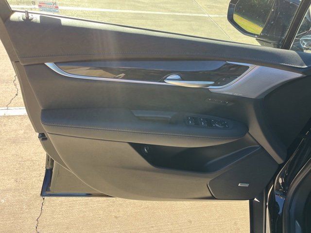 New 2026 Cadillac XT5 Premium Luxury w/ LPO, Floor Liner Package image 13