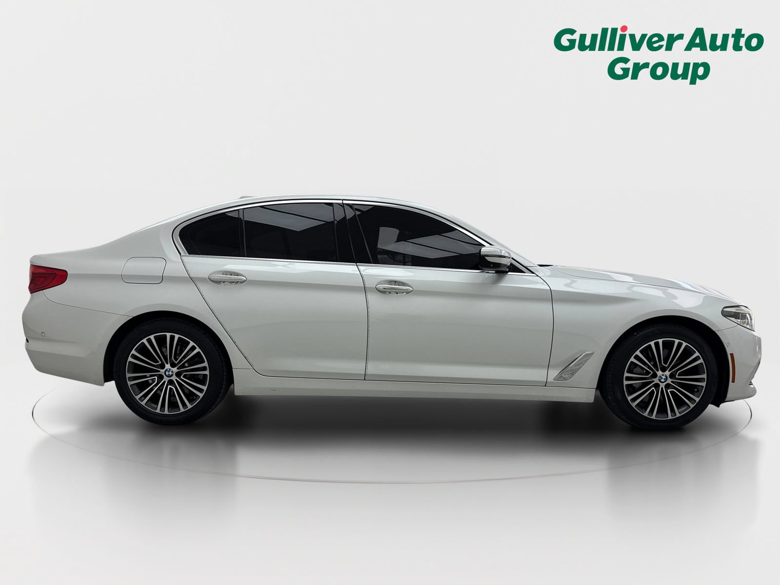 Used 2018 BMW 530i RWD image 10