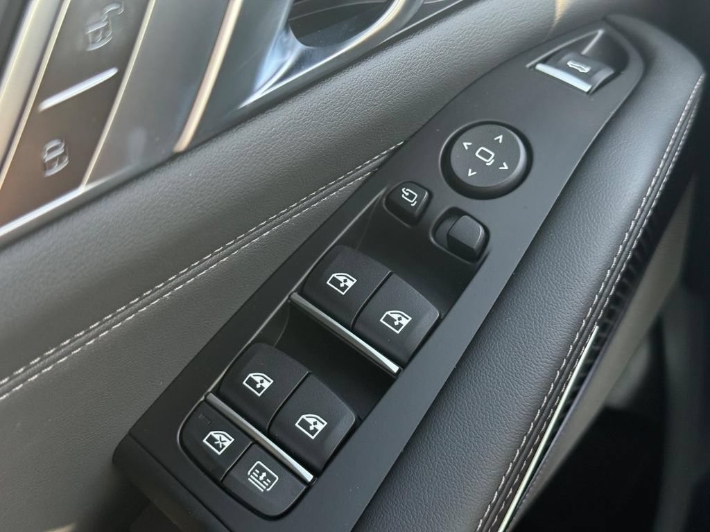 New 2027 BMW X7 M60i AWD/4WD image 19