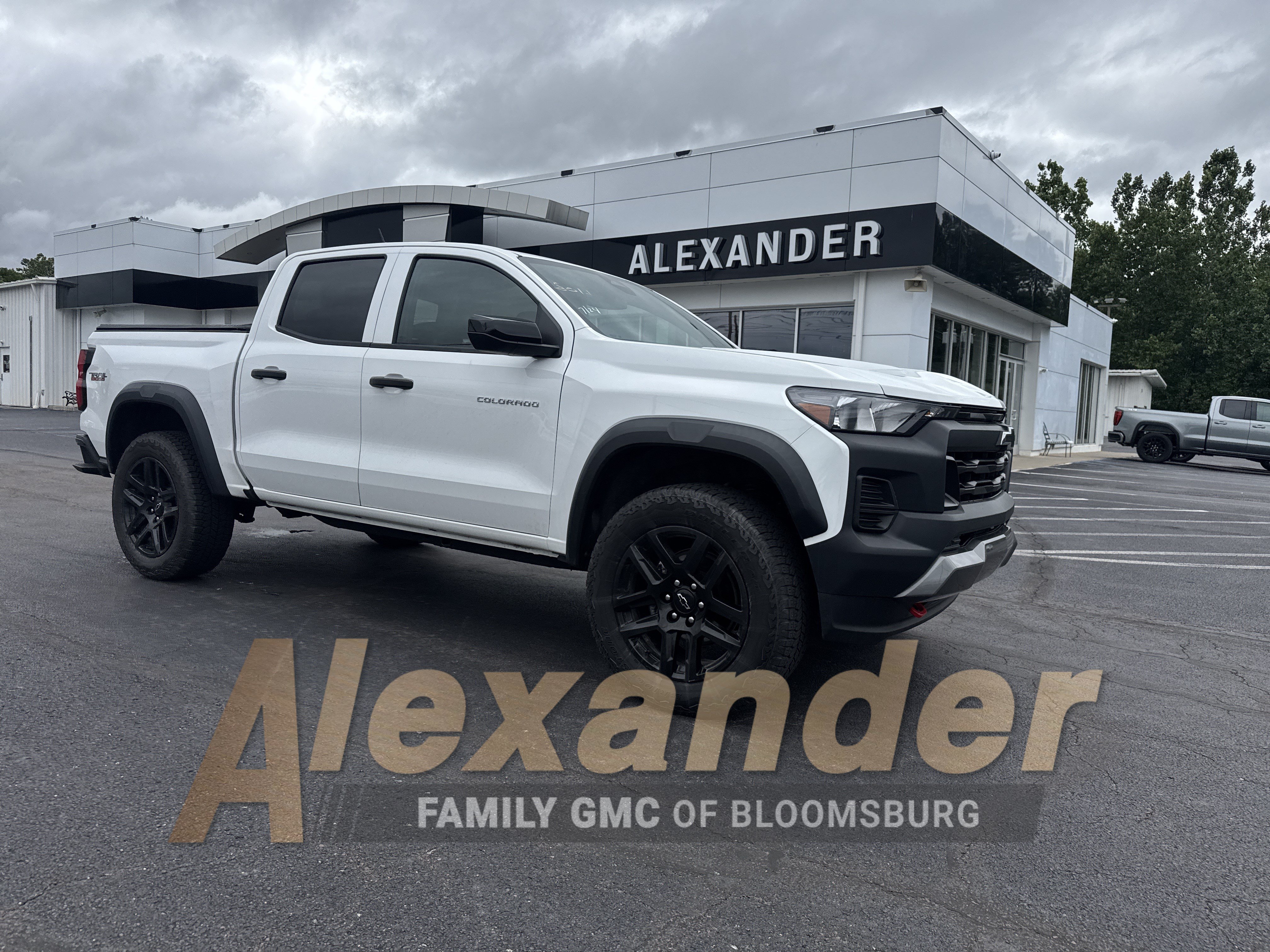 Used 2024 Chevrolet Colorado Trail Boss w/ Safety Package