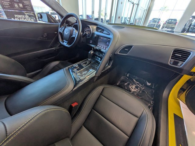 Used 2016 Chevrolet Corvette Z06 w/ 3LZ Preferred Equipment Group image 11