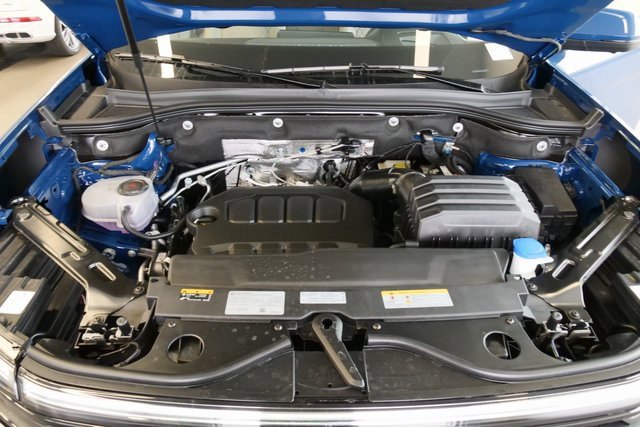 New 2026 Volkswagen Atlas SEL Premium R-Line image 9