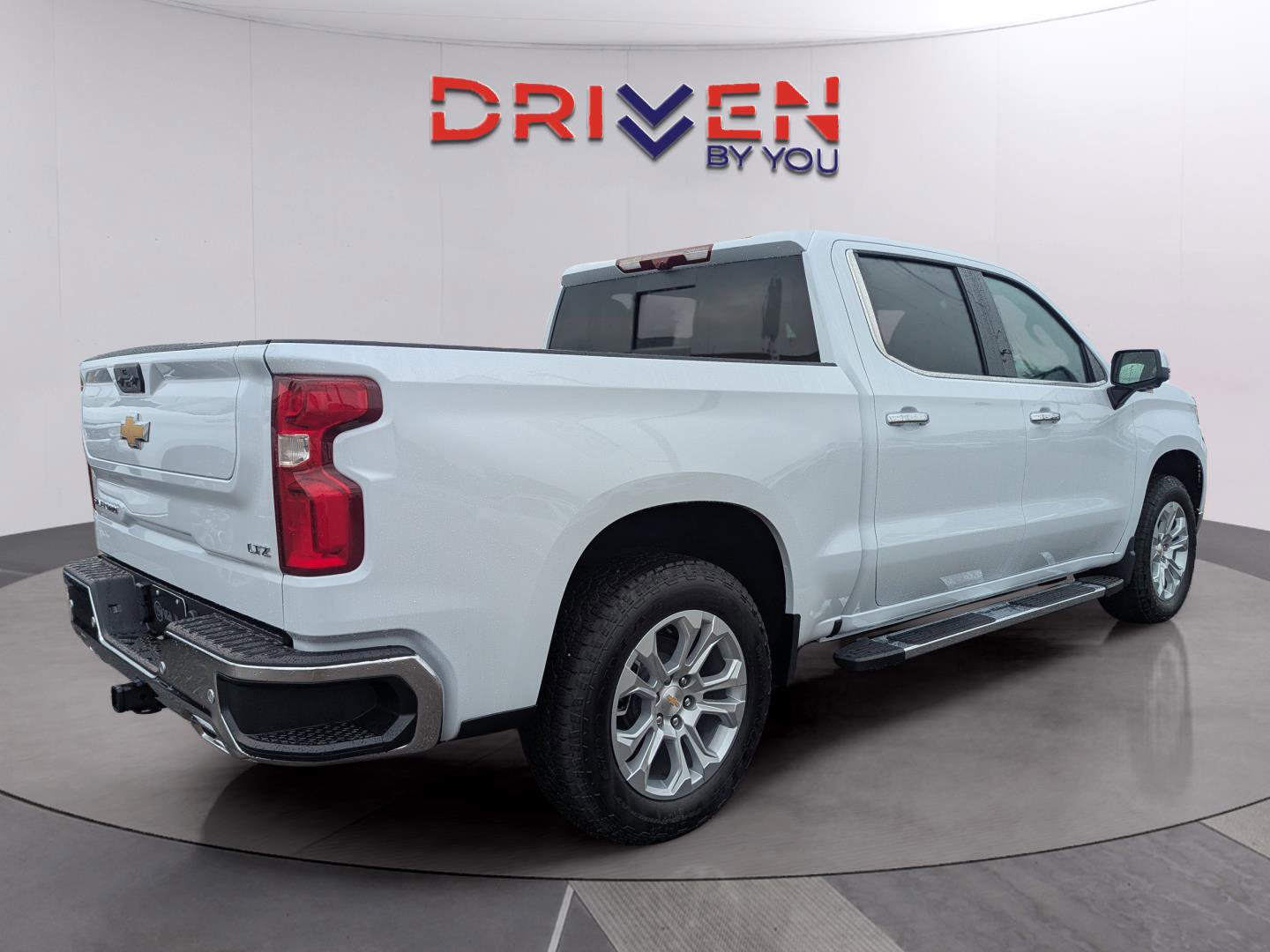 New 2026 Chevrolet Silverado 1500 LTZ w/ LTZ Premium Package image 5