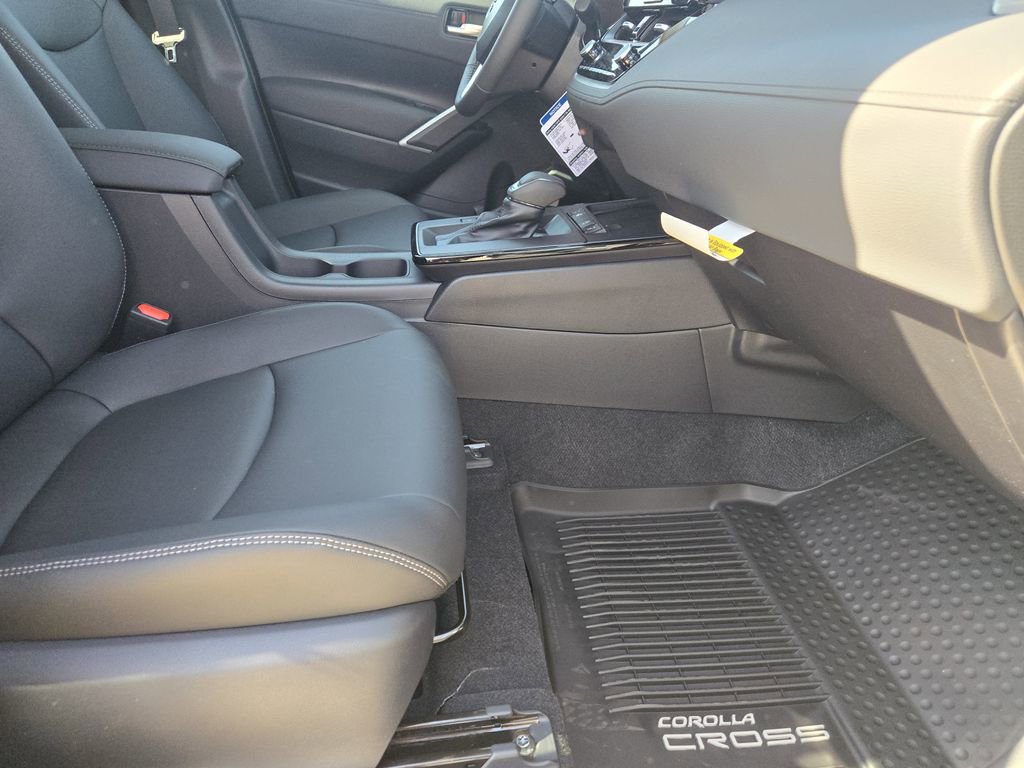 New 2026 Toyota Corolla Cross XLE image 12