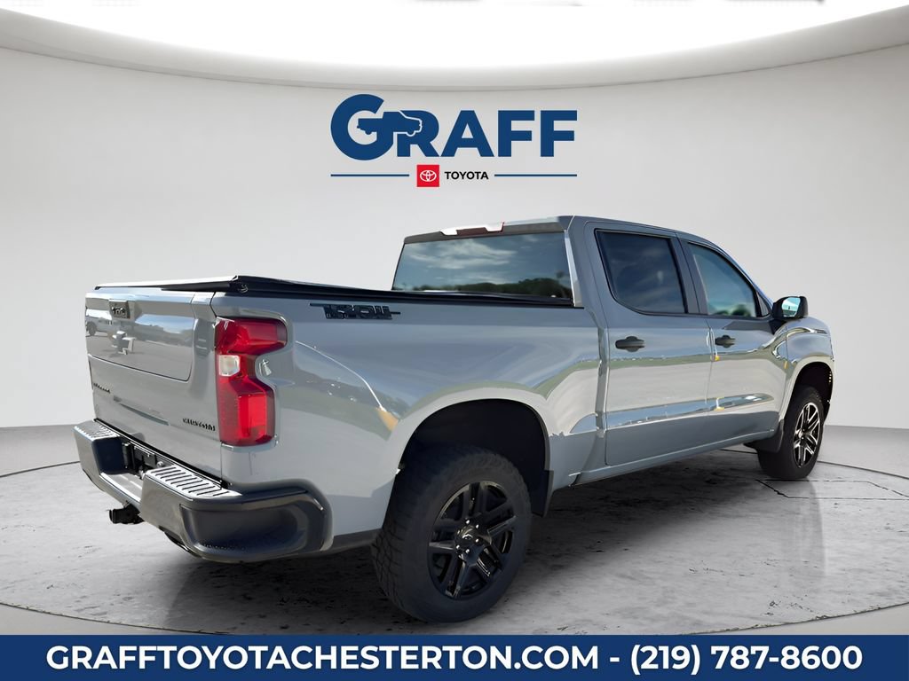 Used 2025 Chevrolet Silverado 1500 Custom Trail Boss w/ Dark Appearance Package AWD/4WD image 6