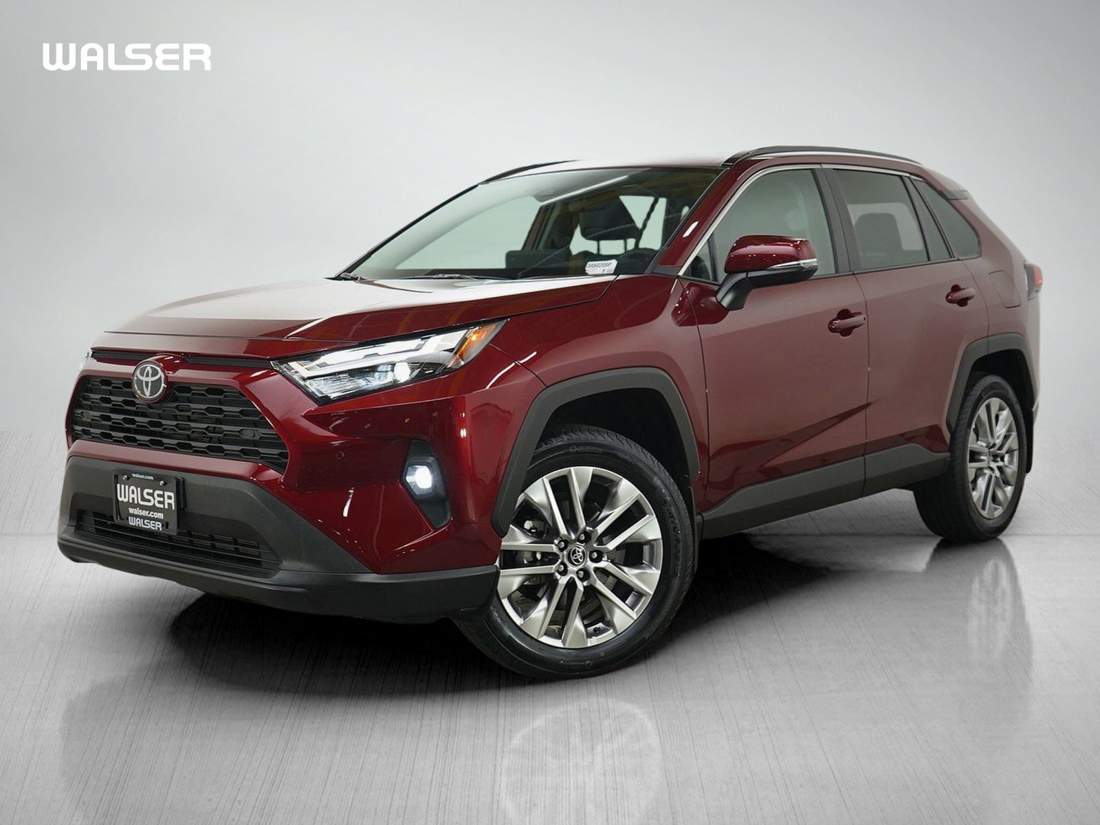 Used 2025 Toyota RAV4 XLE Premium w/ Weather Package AWD/4WD image 1