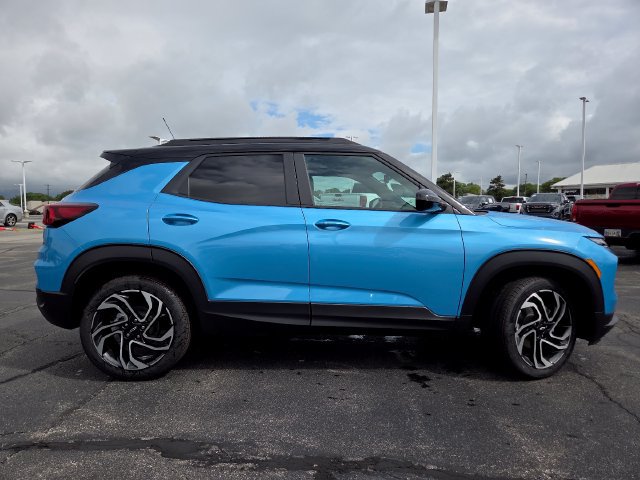 New 2026 Chevrolet TrailBlazer RS w/ Convenience Package AWD/4WD image 18