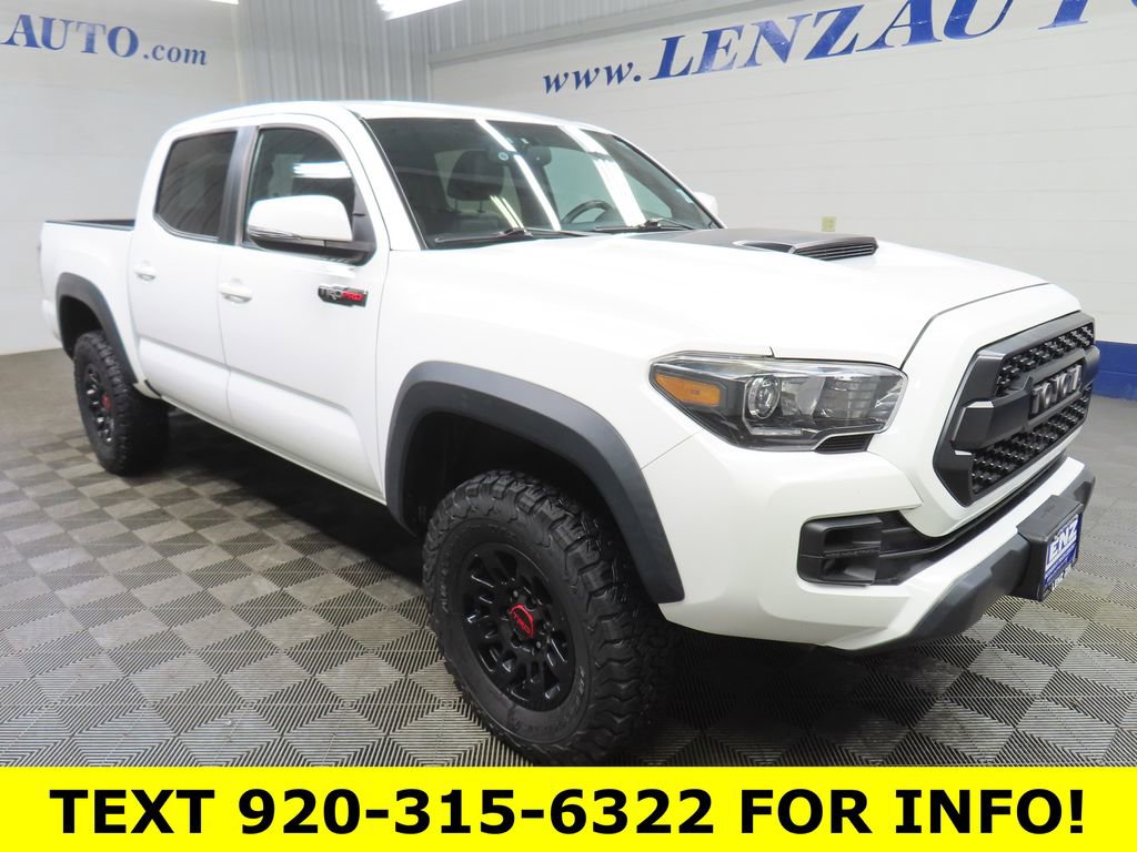 Used 2017 Toyota Tacoma TRD Pro image 3