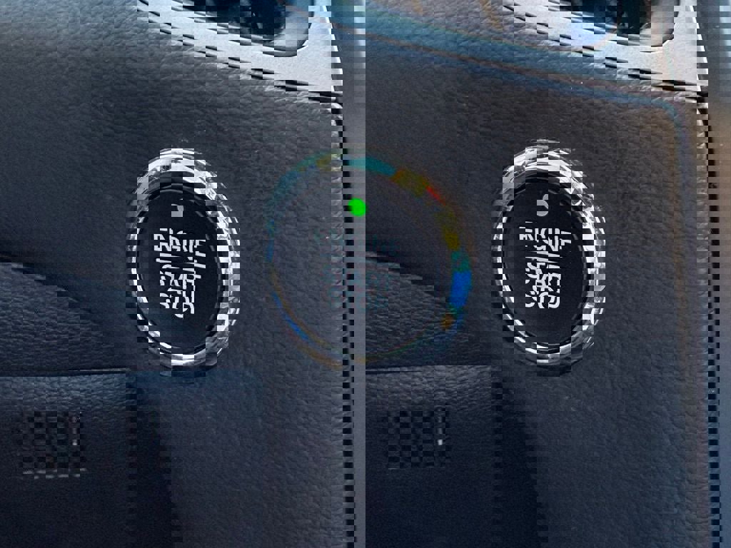 Certified 2023 Ford Edge ST-Line w/ Cargo Accessory Package image 29