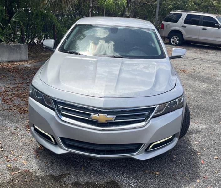 Used 2018 Chevrolet Impala LT image 2