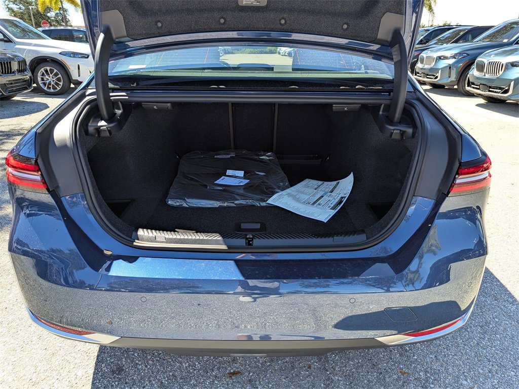 New 2026 BMW i5 eDrive40 w/ Executive Package image 11