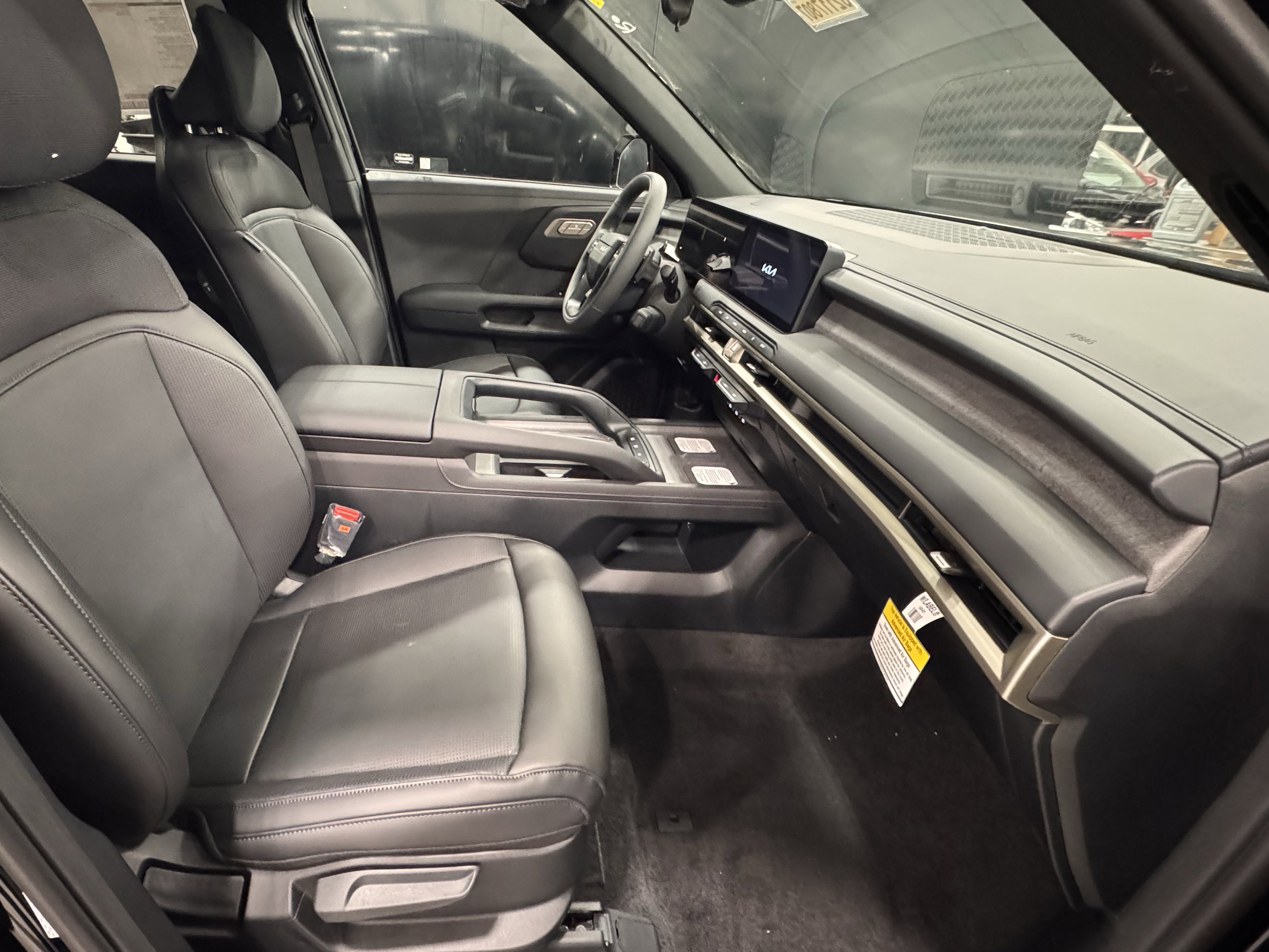 New 2027 Kia Telluride S image 11