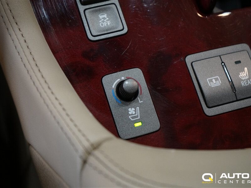 Used 2007 Lexus LS 460 RWD image 28