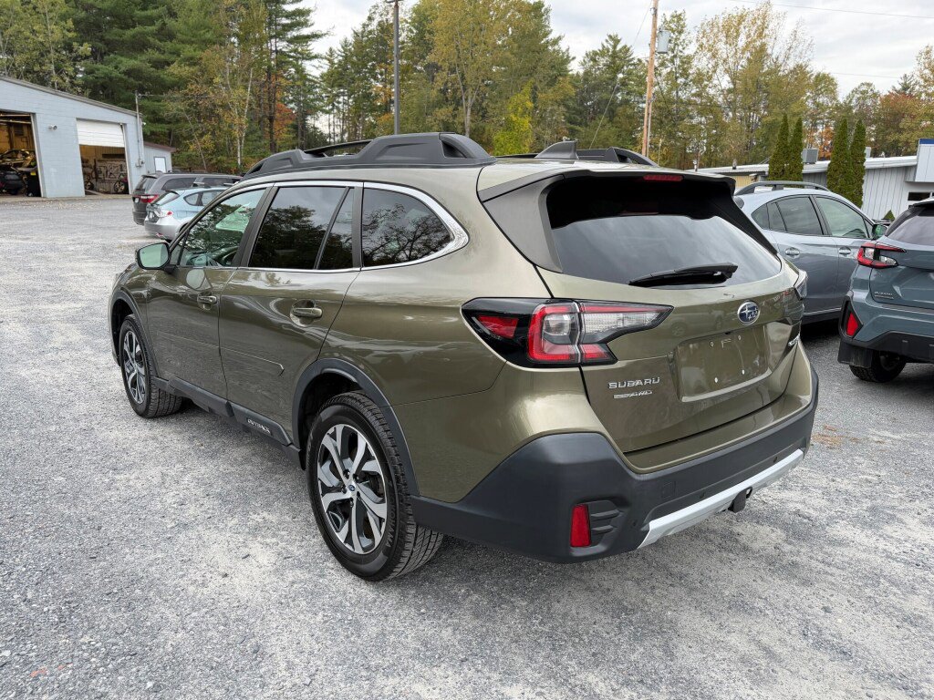 Certified 2022 Subaru Outback Limited image 6