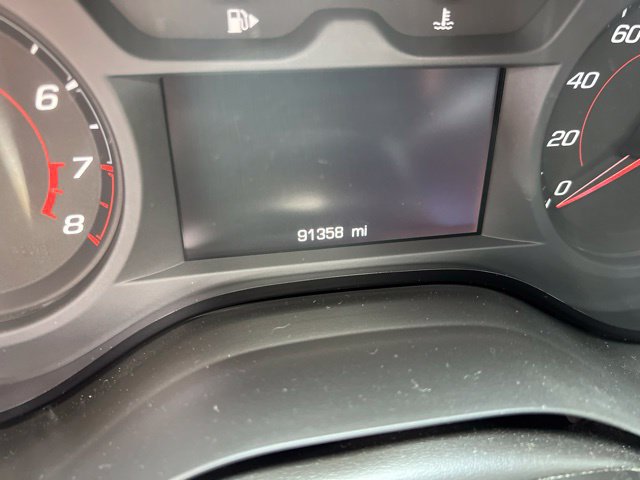 Used 2018 Chevrolet Camaro LT w/ Redline Edition RWD image 2