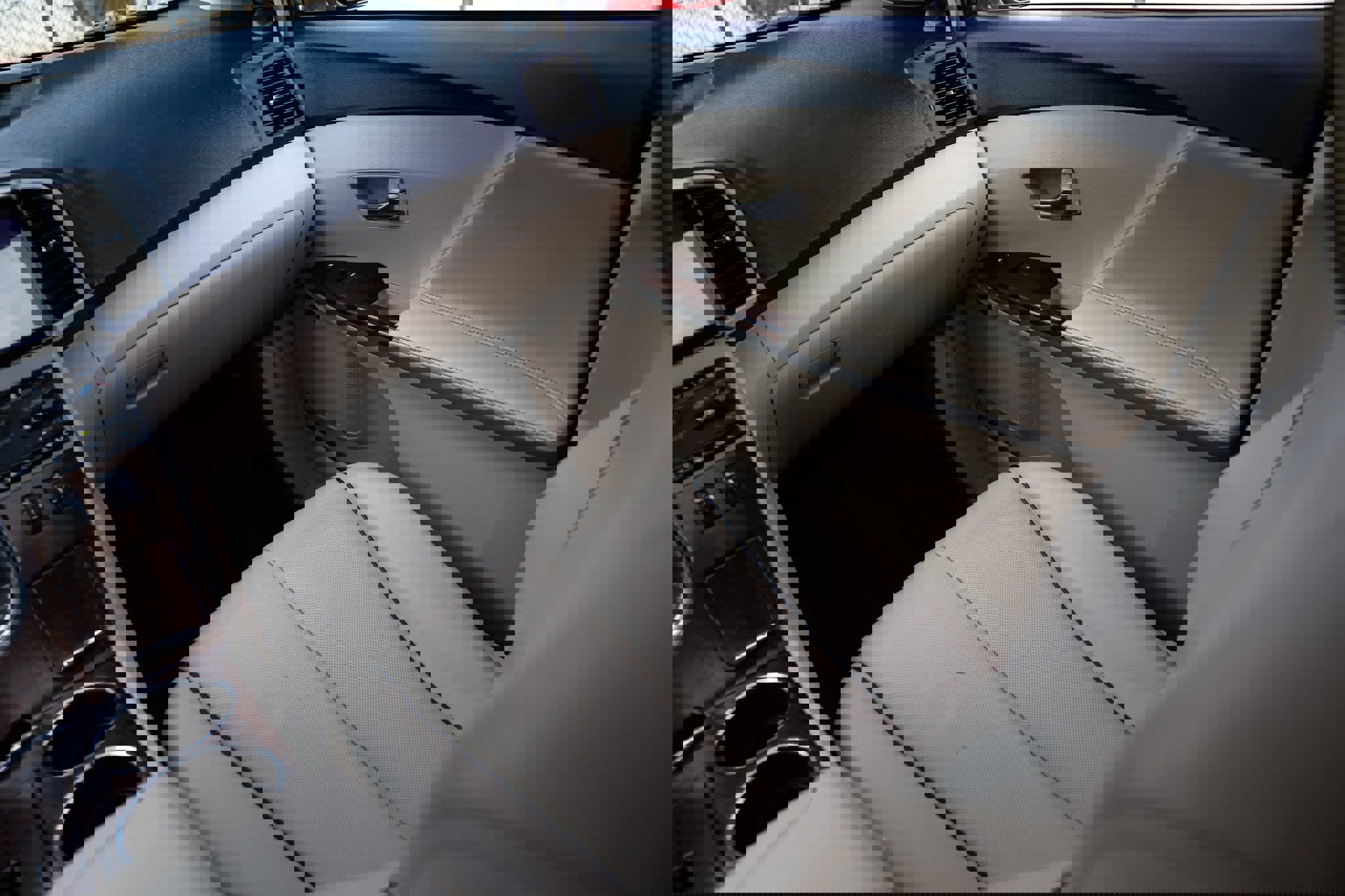 Used 2015 Toyota Venza XLE w/ XLE Premium Package image 27