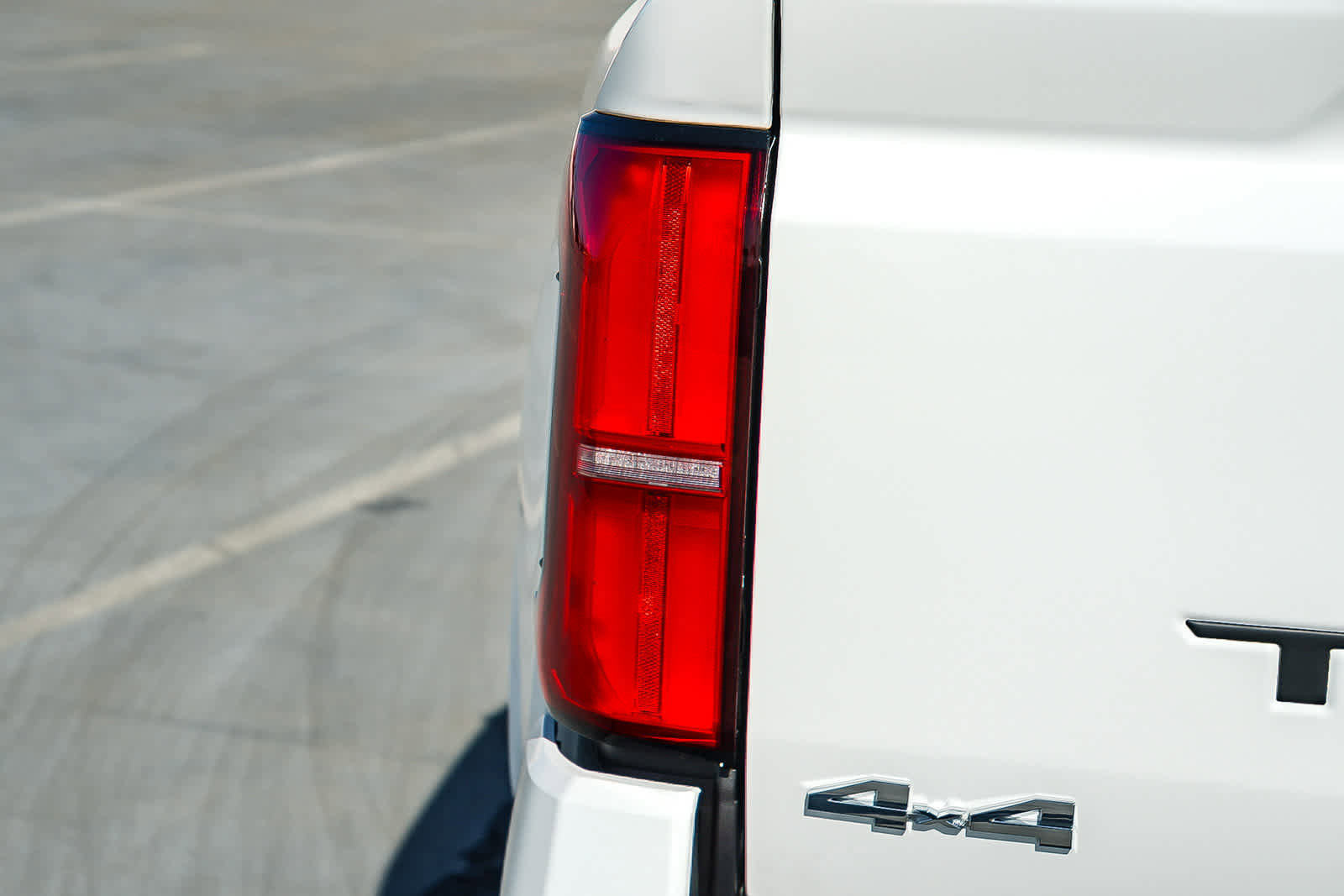 New 2026 Toyota Tacoma SR5 AWD/4WD image 8