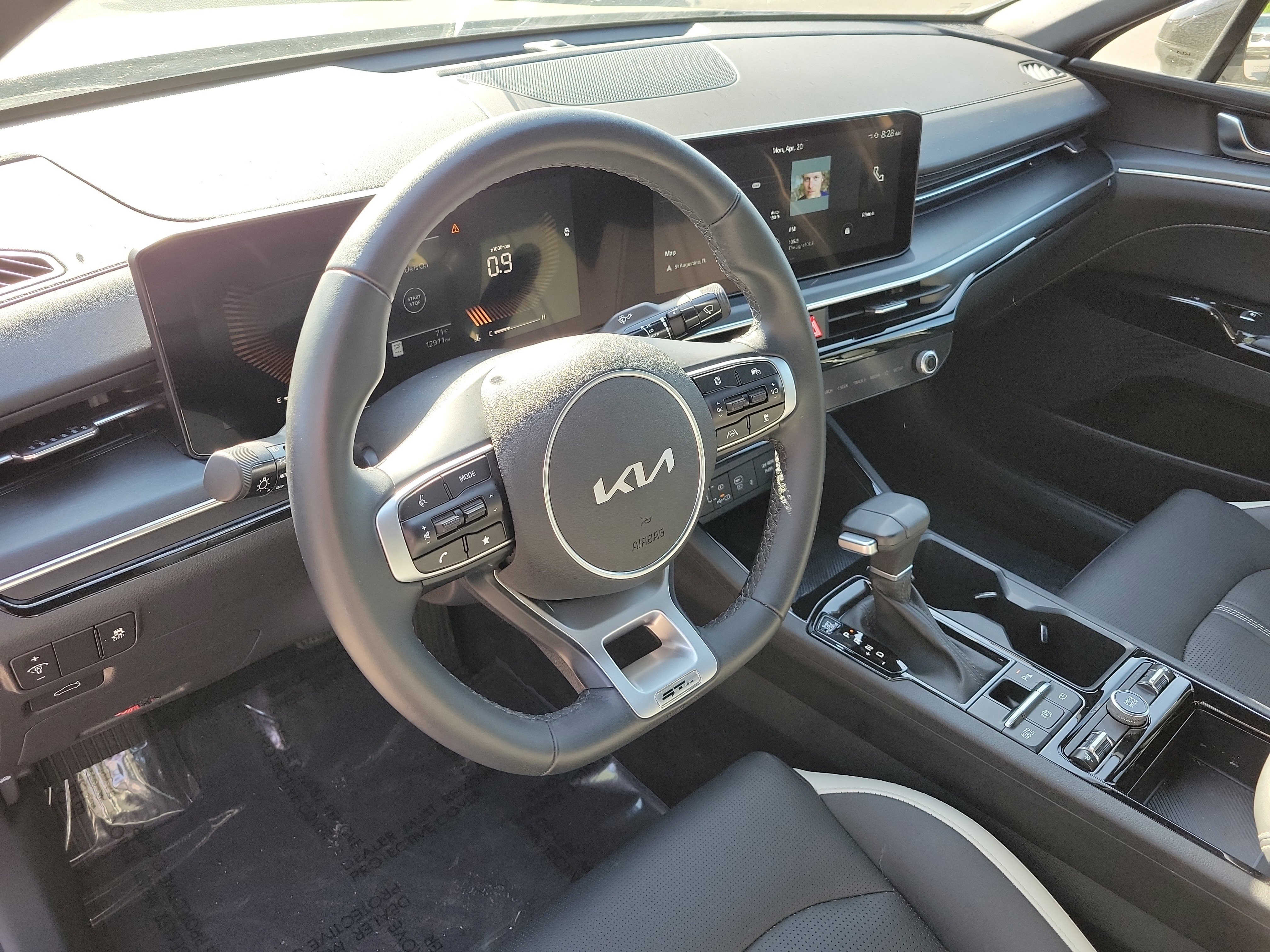 Certified 2025 Kia K5 GT-Line image 21