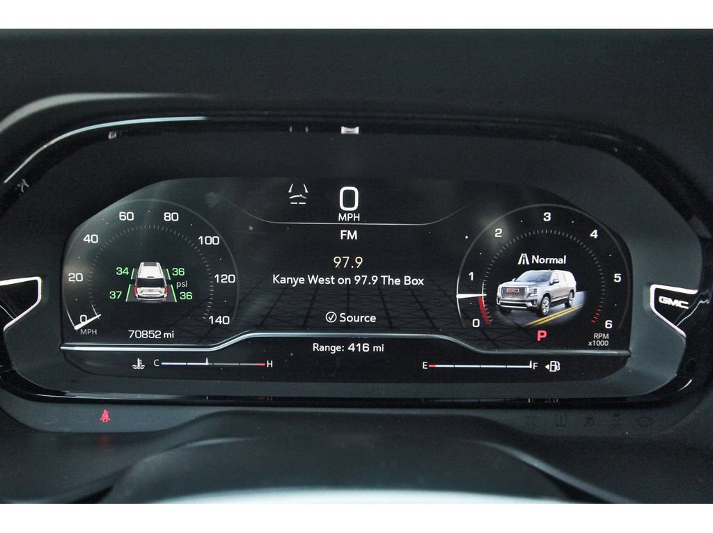 Used 2024 GMC Yukon Denali RWD image 14