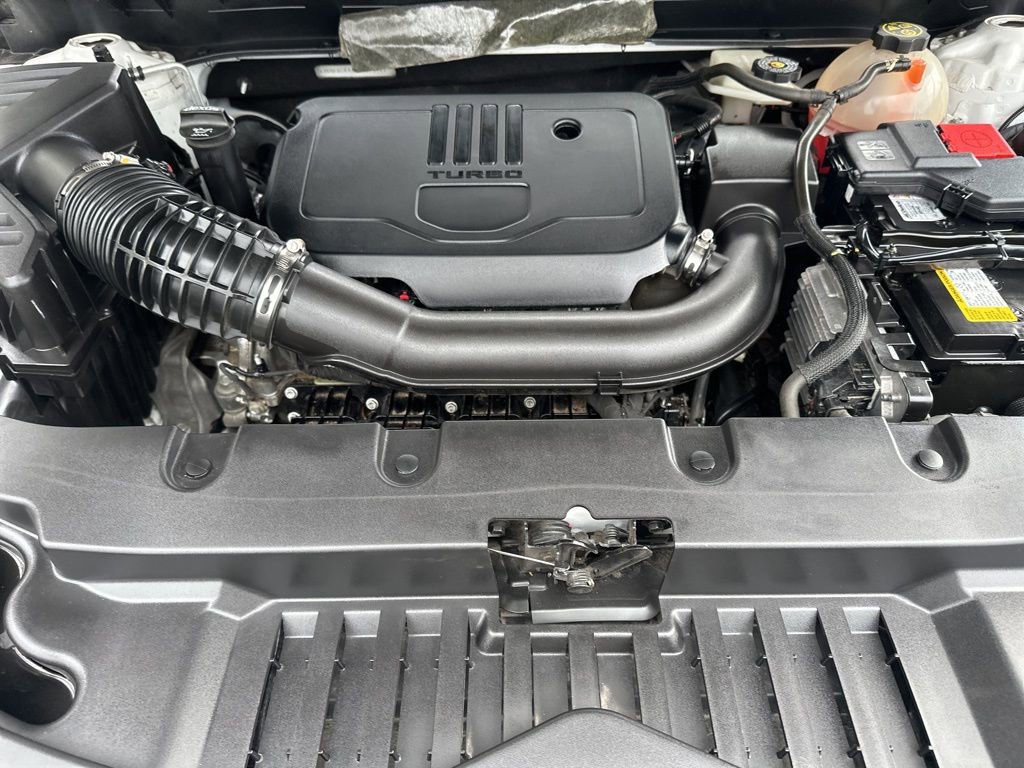Used 2022 Chevrolet Blazer LT FWD image 1