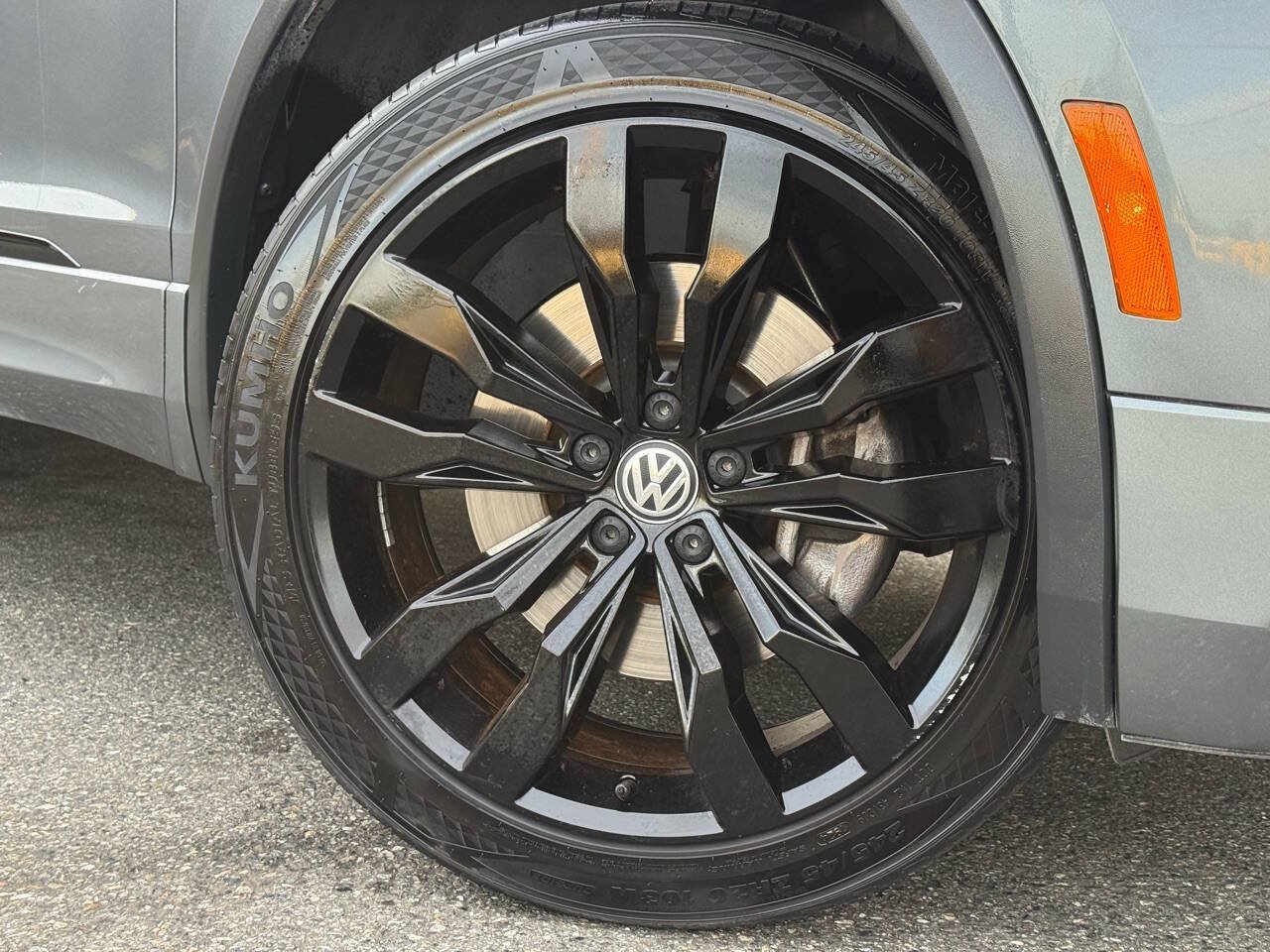 Used 2020 Volkswagen Tiguan SE R-Line w/ 3rd Row Seat Package AWD/4WD image 34