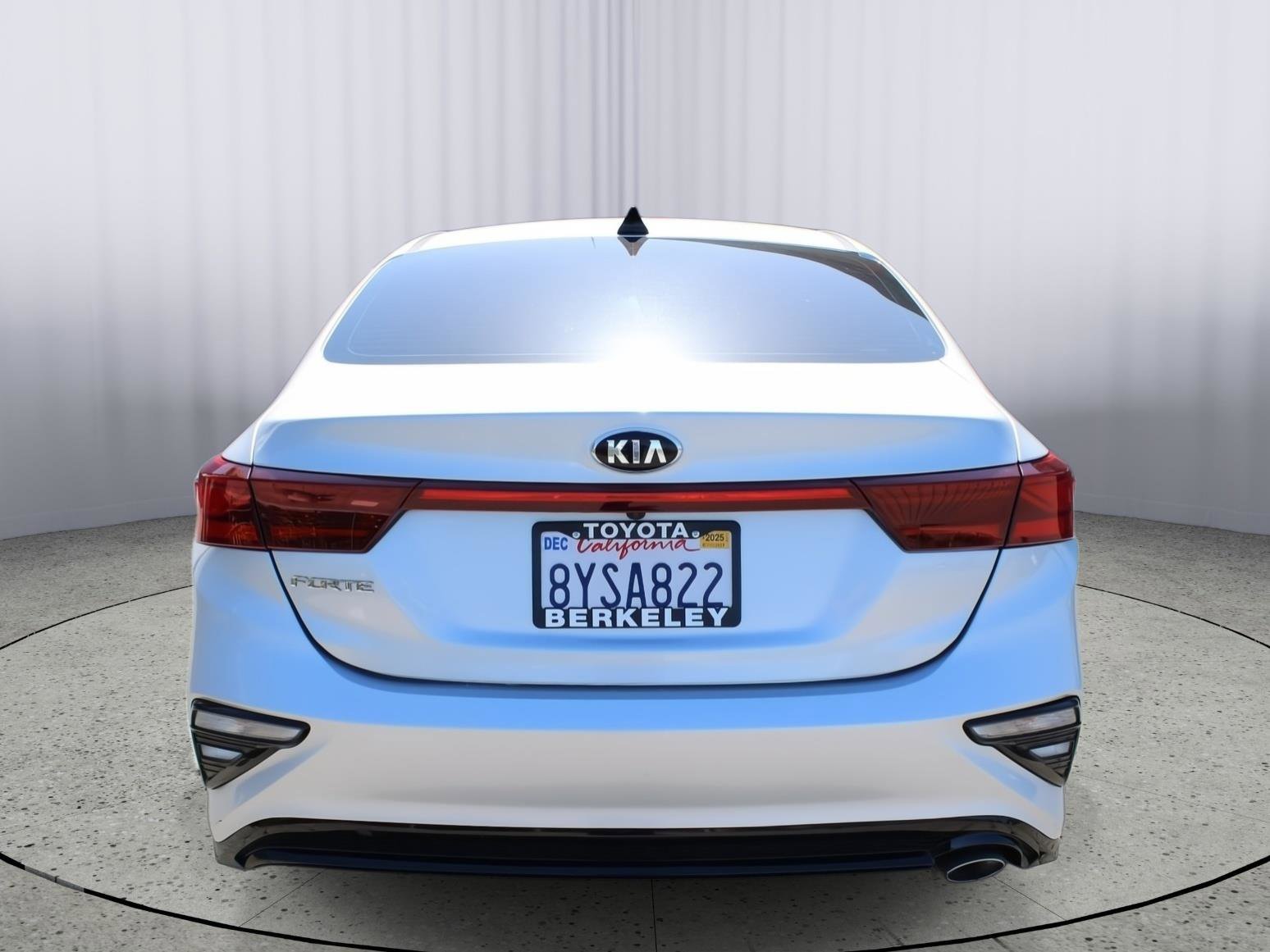 Used 2020 Kia Forte LXS FWD image 7