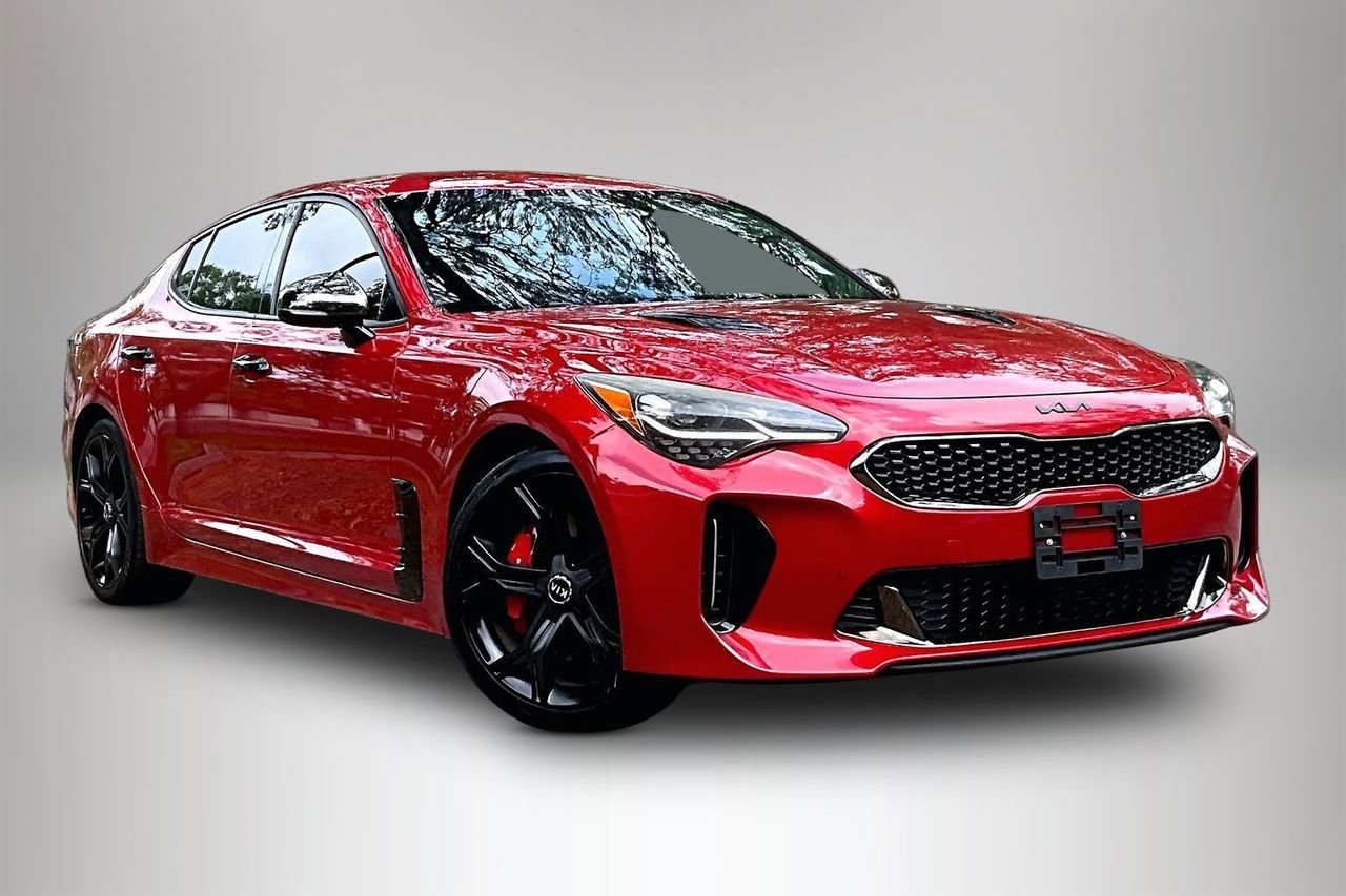 Used 2018 Kia Stinger GT RWD image 2