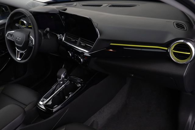 Used 2026 Chevrolet Trax ACTIV w/ Driver Confidence Package image 19