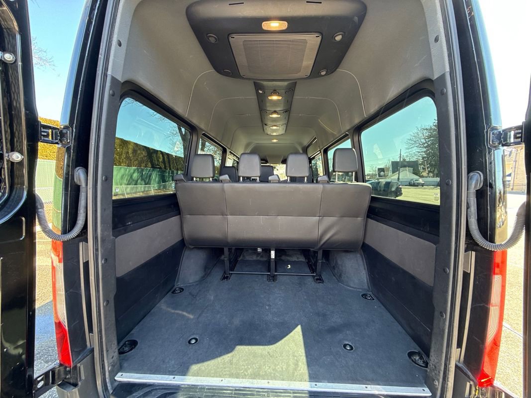 Used 2019 Mercedes-Benz Sprinter 2500 w/ Driver Convenience Package image 29
