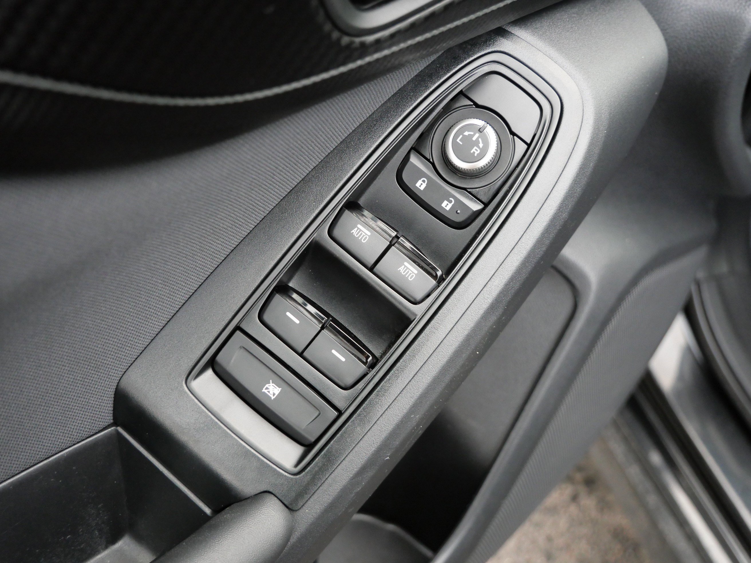 Used 2023 Subaru Crosstrek 2.0i Premium image 23