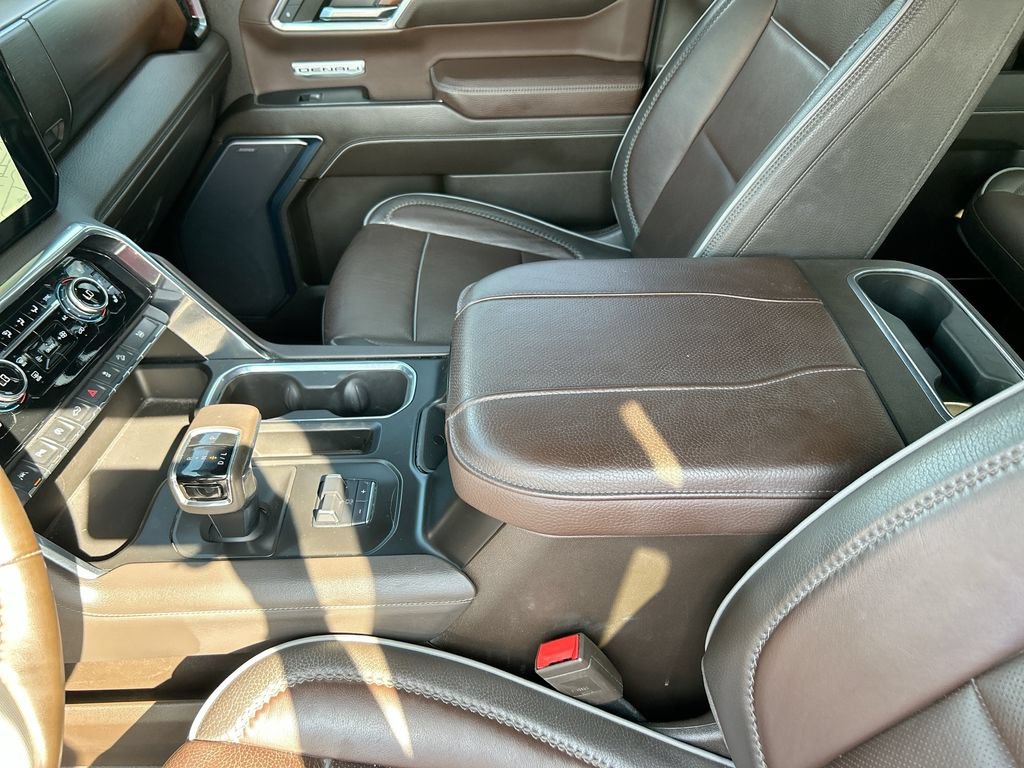 Used 2023 GMC Sierra 1500 Denali w/ Denali Reserve Package AWD/4WD image 29