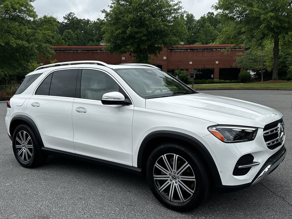 Certified 2025 Mercedes-Benz GLE 350 4MATIC image 2