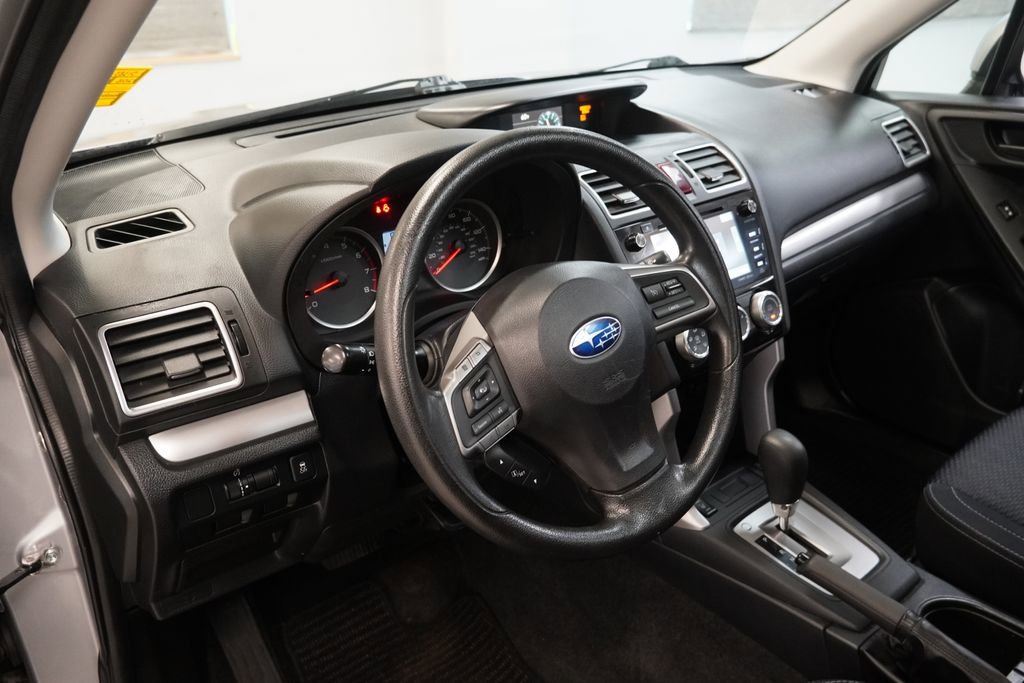 Used 2016 Subaru Forester 2.5i Premium w/ Popular Package #1 AWD/4WD image 7