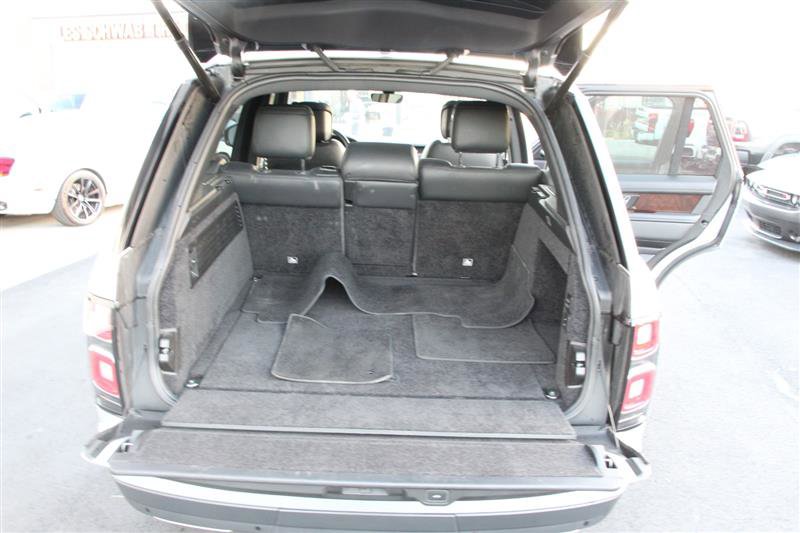 Used 2020 Land Rover Range Rover HSE AWD/4WD image 17