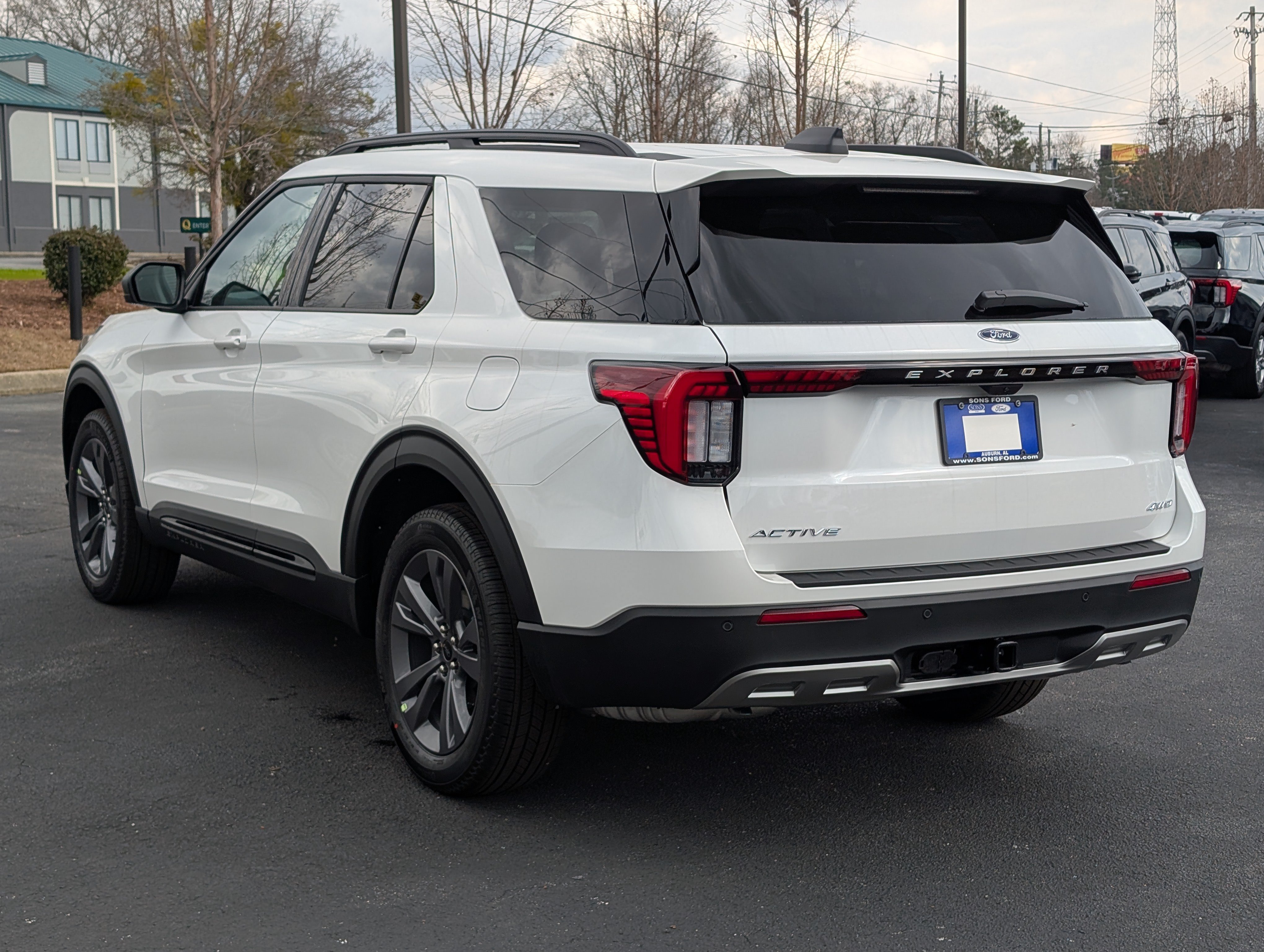 New 2026 Ford Explorer Active w/ Active Comfort Package AWD/4WD image 13