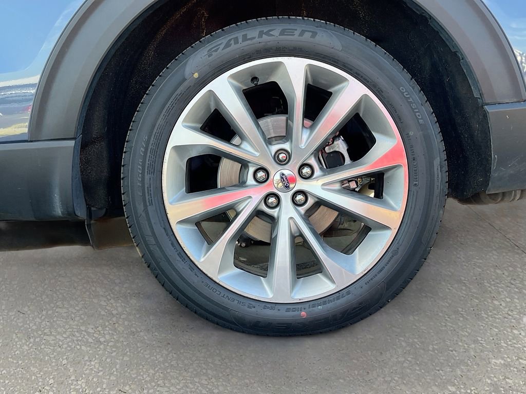 Used 2021 Ford Explorer Platinum w/ Equipment Group 601A image 32