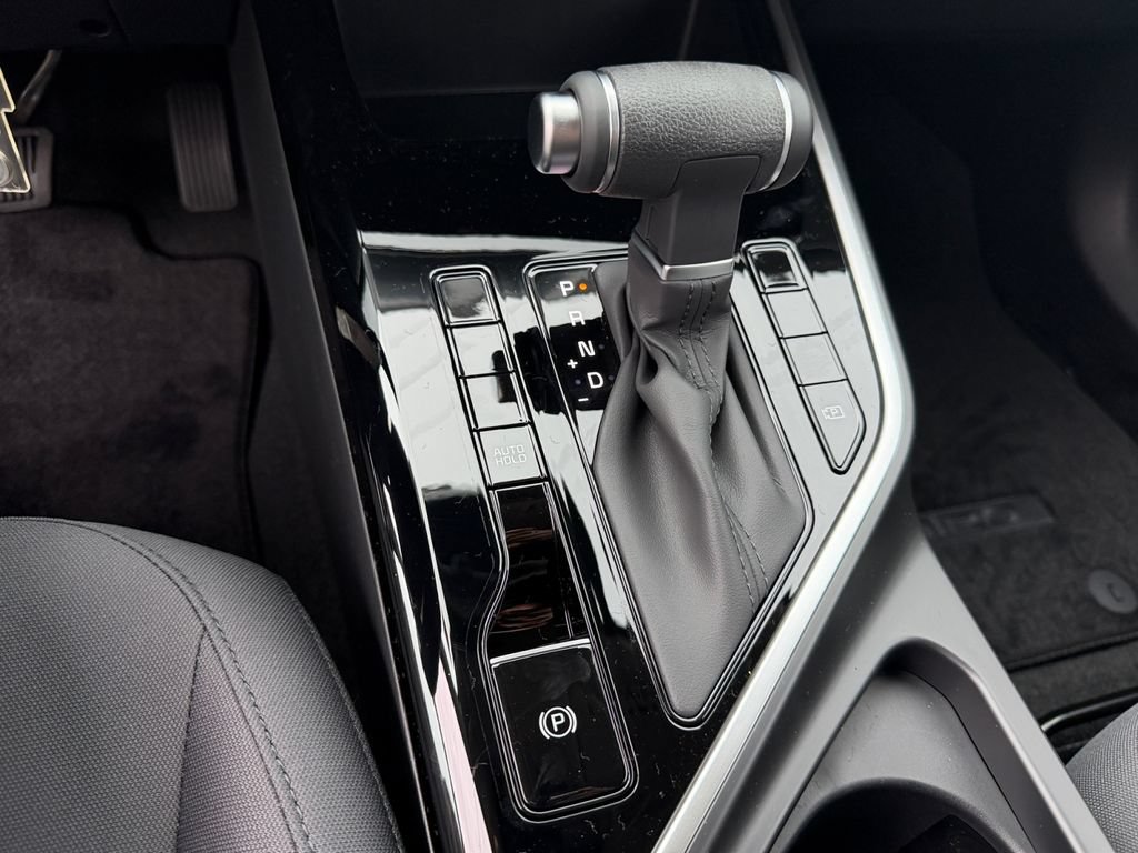 New 2026 Kia Niro LX FWD image 22
