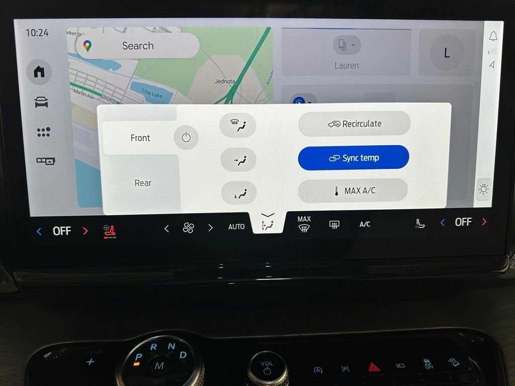 Used 2025 Ford Expedition Platinum image 30