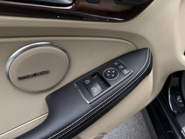 Used 2014 Mercedes-Benz SLK 350 image 14