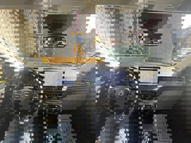 Used 2023 Ford Escape Platinum image 22