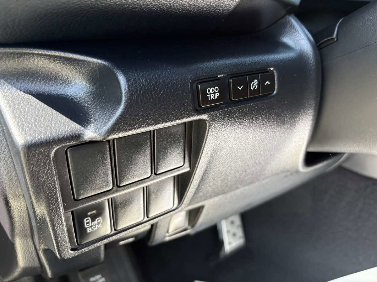 Used 2016 Lexus IS 200t w/ F Sport Package image 30