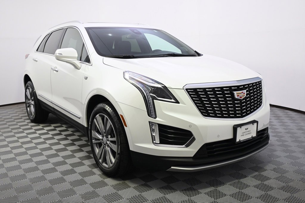 Certified 2025 Cadillac XT5 Premium Luxury image 8