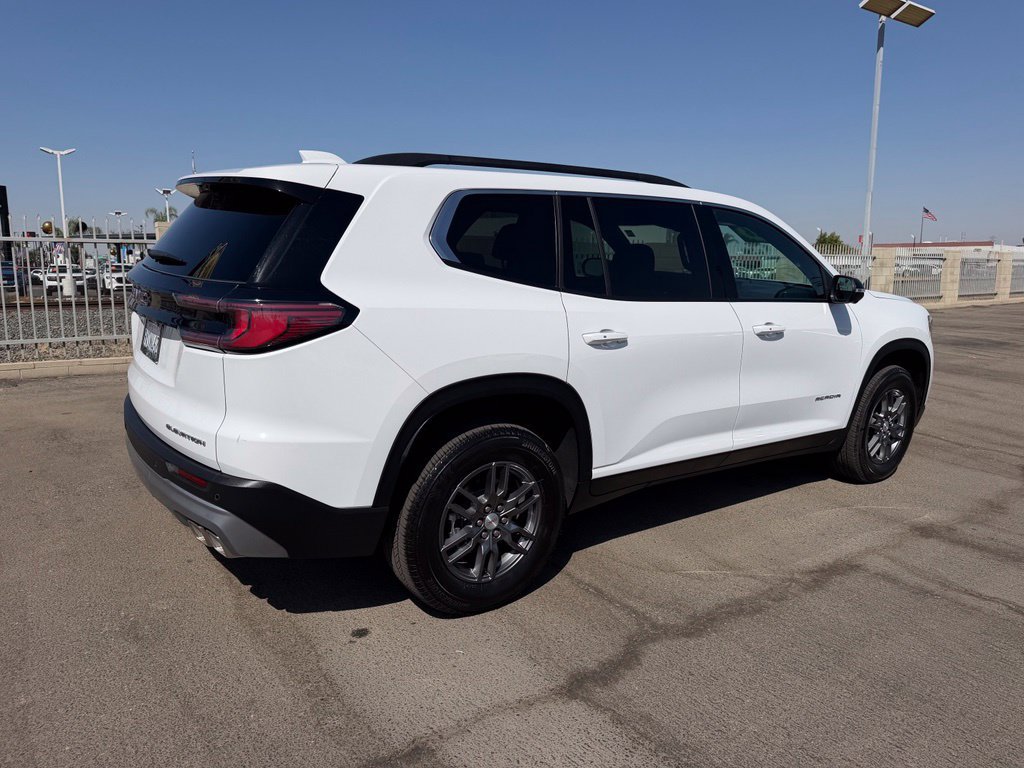 Used 2026 GMC Acadia Elevation FWD image 6