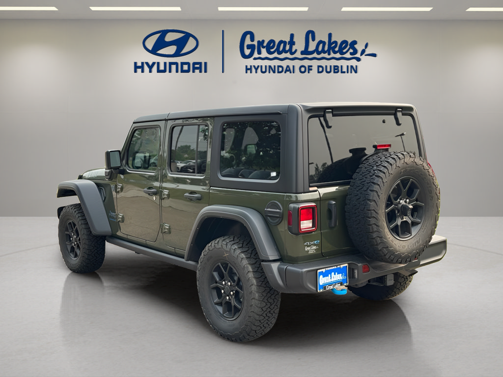 Used 2024 Jeep Wrangler Unlimited AWD/4WD image 3