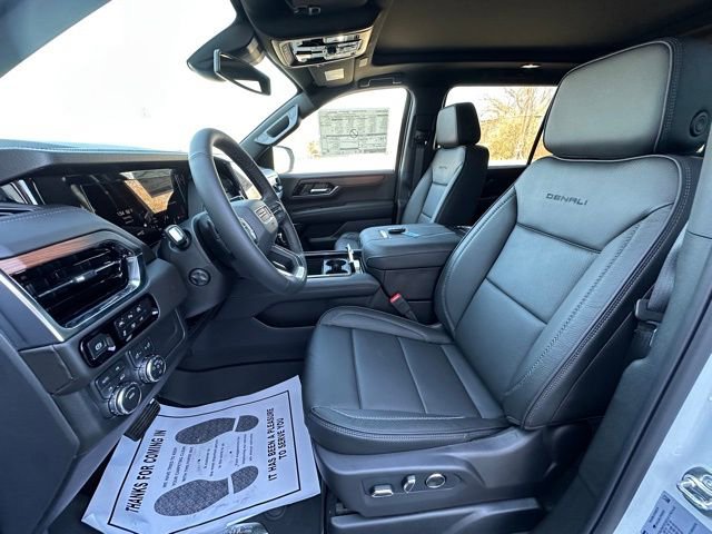 New 2026 GMC Yukon XL Denali w/ Sun & Power Step Package AWD/4WD image 15