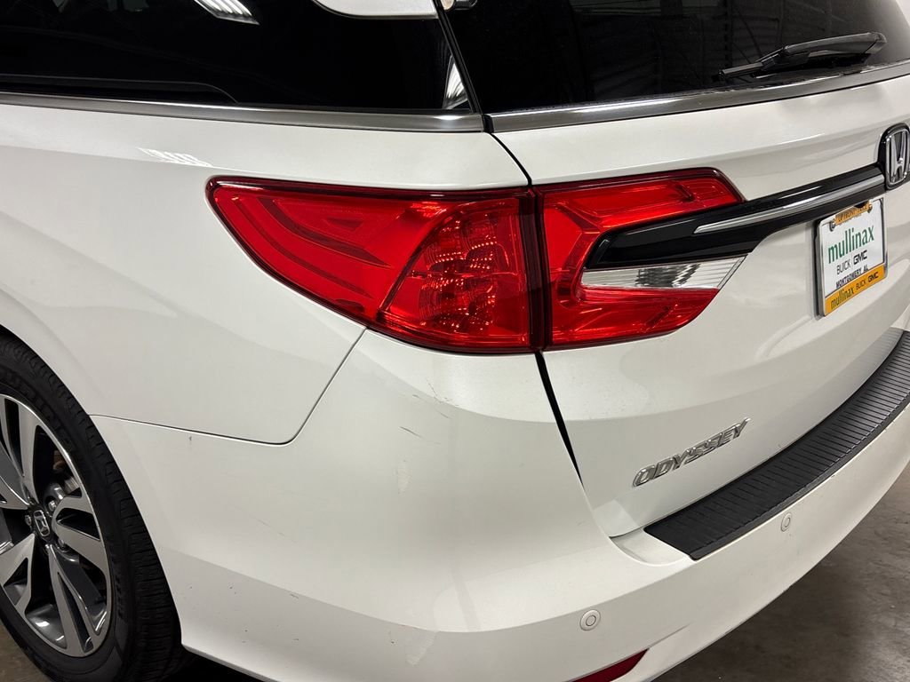 Used 2021 Honda Odyssey Touring image 14