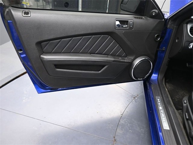 Used 2013 Ford Mustang GT Premium w/ Electronics Pkg image 13