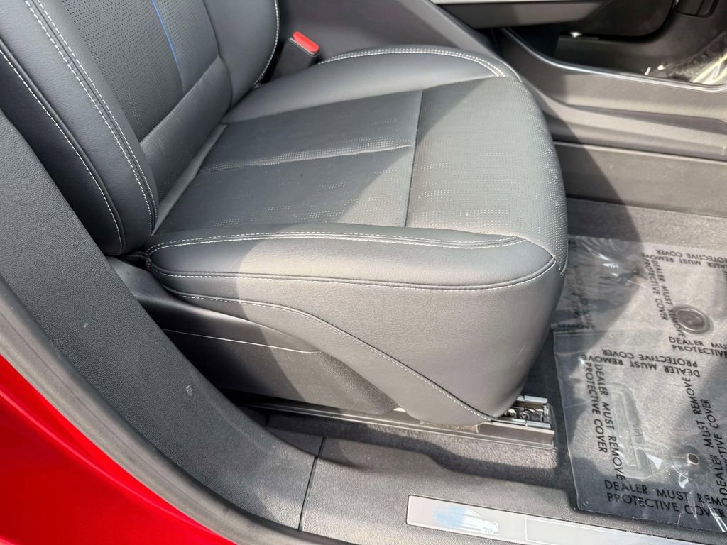 Used 2024 Cadillac Lyriq Luxury w/ LPO, Floor Liner Package image 16