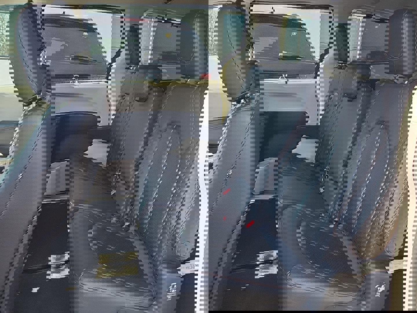 Used 2020 Chrysler Pacifica Touring-L image 15